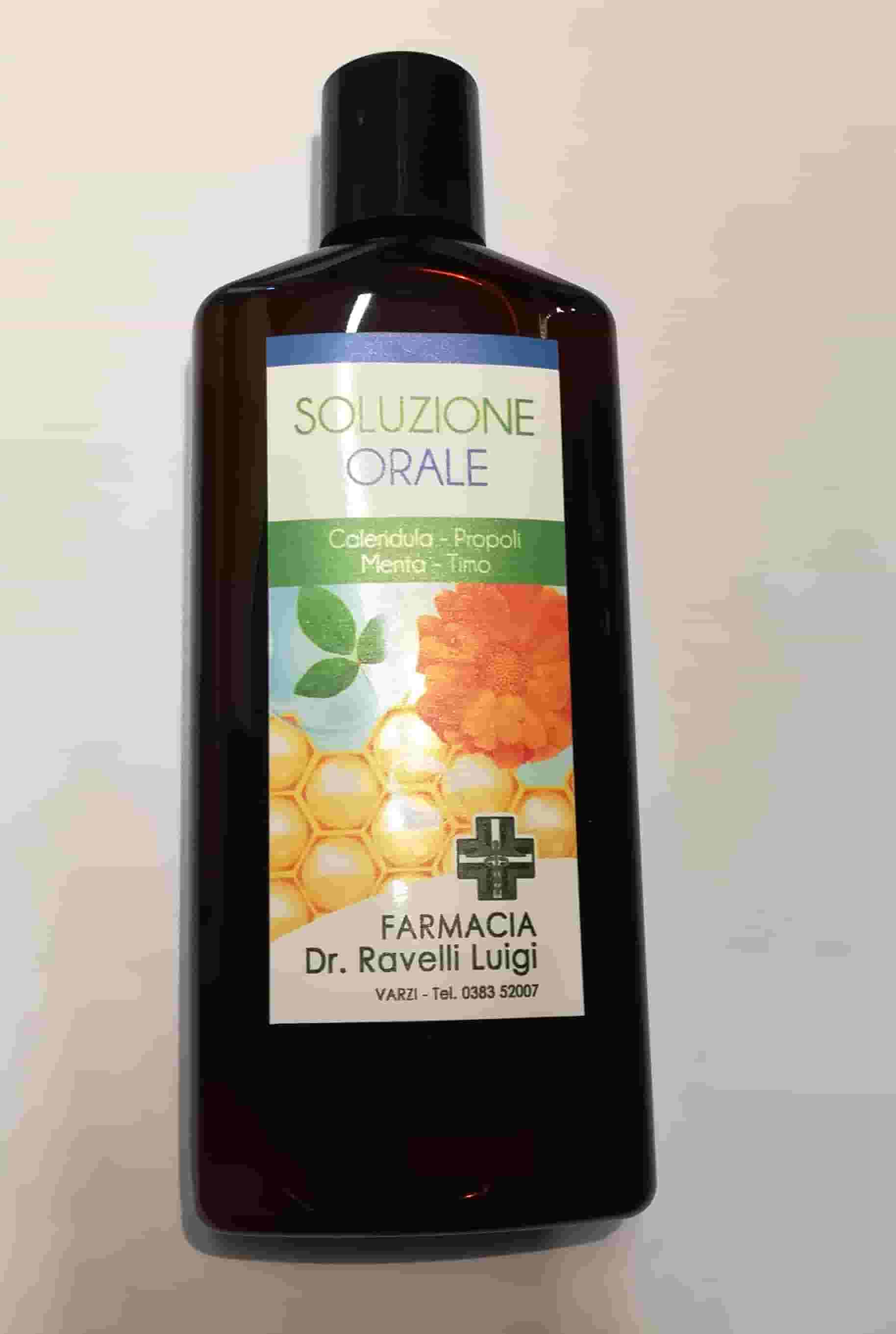 SOLUZIONE ORALE CALENDULA PROPOLI MENTA TIMO 250 ML - Antica Farmacia Ferrari