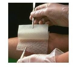 GARZA MEDICATA BACTIGRAS CON CLOREXIDINA ACETATO 0,5% 10X10CM 10 PEZZI - Antica Farmacia Ferrari