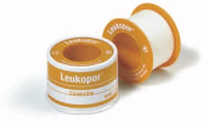 CEROTTO IN ROCCHETTO LEUKOPOR IPOALLERGENICO TESSUTO NON TESSUTO BIANCO 1,25X500 CM - Antica Farmacia Ferrari