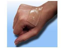 FOGLIO AUTO ADERENTE IN GEL DI SILICONE CICA CARE PER IL TRATTAMENTO DELLE CICATRICI 12CMX6CM 1MED - Antica Farmacia Ferrari