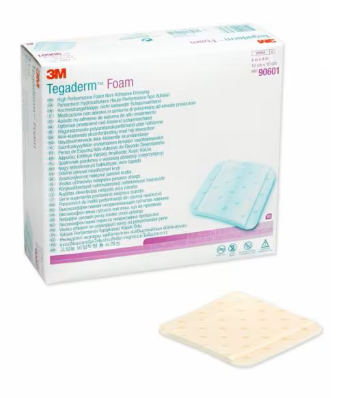 MEDICAZIONE IN SCHIUMA NON ADESIVA TEGADERM FOAM CM10X10 10 PEZZI - Antica Farmacia Ferrari