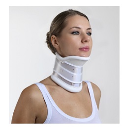 COLLARE CERVICALE RIGIDO CON MENTONIERA GIBAUD ORTHO MISURA 2 - Antica Farmacia Ferrari