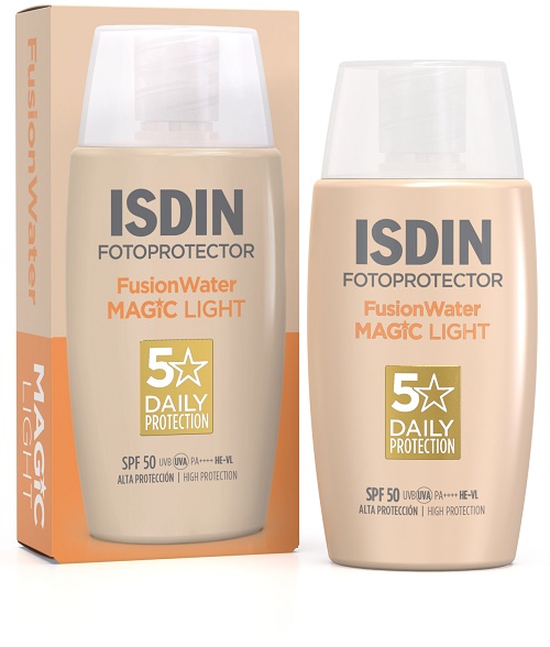 FUSION WATER MAGIC COLOR LIGHT SPF50 50 ML - Antica Farmacia Ferrari