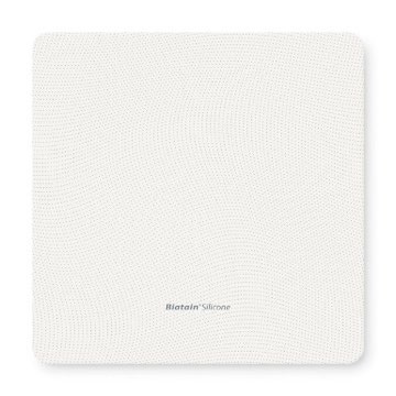 MEDICAZIONE BIATAIN IN SCHIUMA DI POLIURETANO ASSORBENTE SENZA BORDO IN SILICONE 10X10 CM 10 PEZZI - Oltrefarma